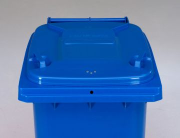 Wheelie bin 240L, with triangular lock, blue 