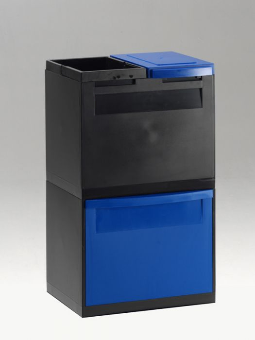 3-fraction waste station black 1 tilting bin blue 1 bag holder 1 bucket 1 lid blue